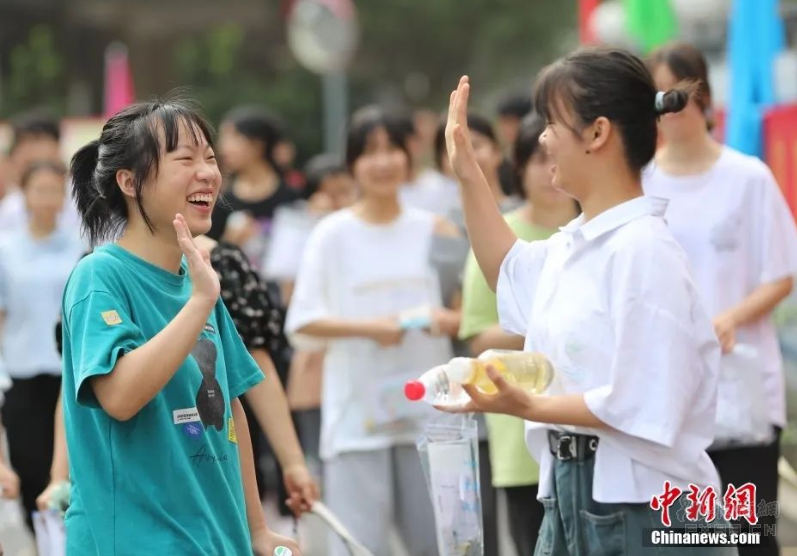 突发！荷兰扩大出口管制！相关概念异动